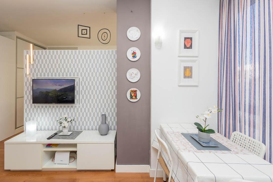 Lujan Suite Playa Las Canteras Las Palmas Buitenkant foto